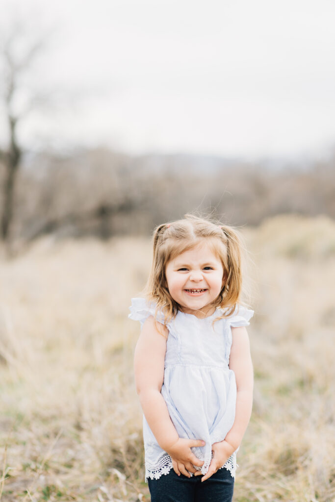 With a little planning and direction, you are totally capable of having an amazing family photo session. Working closely with your photographer can produce results that everyone will be happy with. #KaileeMatsumuraPhotography #MeaningfulFamilyPhotoSessions #TennesseeFamilyPhotographer 