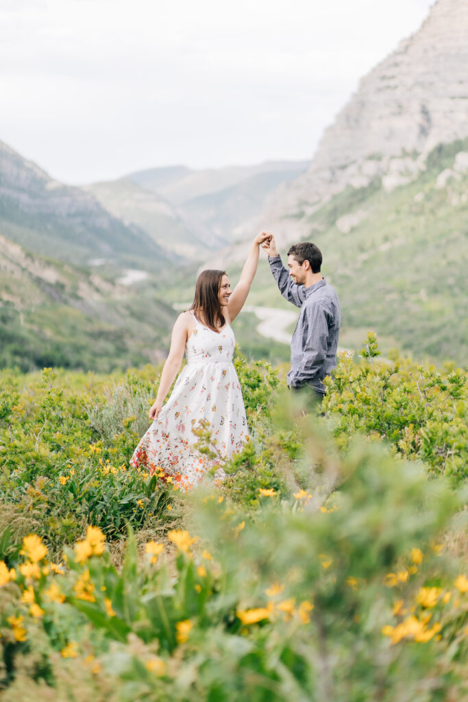 Kailee Matsumura a photographer in Utah is knowledgeable in many Utah locations for beautiful photo shoots. Experience photo engagements location #Utahfamilyphotos #provocanyonphotos #KaileeMatsumuraPhotography #utahphotographer 
