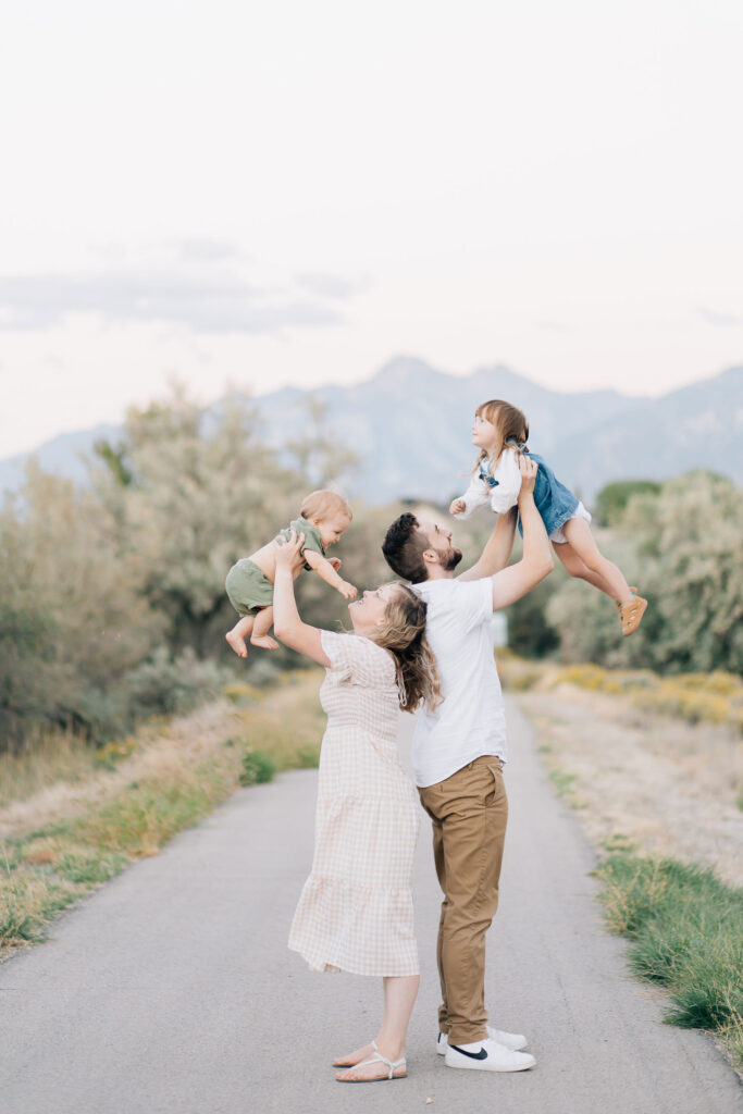 You won't regret capturing the ever-changing moments of your family, you're sure to look back on them with fondness and treasure them for years to come. Family Utah county  memories childhood parenthood #KaileeMatsumuraPhotography #Familyphotomemories #Meaningfulfamilyphotos #Utahfamilyphototgrapher 
