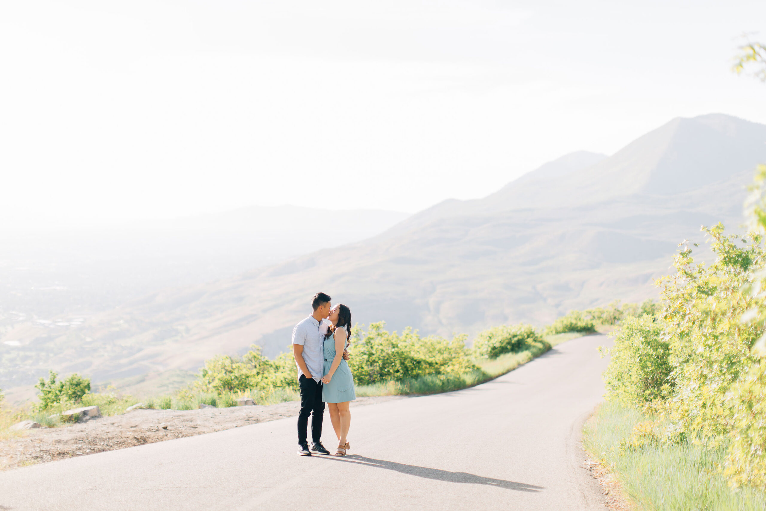 Kailee Matsumura shares why engagement photos are a must-have and tips for your upcoming engagement session. Couple engaged professional photography SLC #Engagementphotos #kaileematsumuraphotography #Engagementinspo #utahengagementphotography #SLCengagementphotographer 

