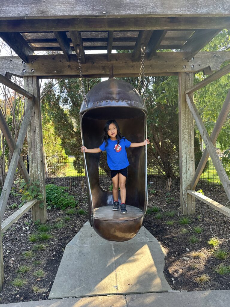 Chrysalis swing in the Memphis botanical gardens, in My big backyard, the perfect kids activity in Memphis. 